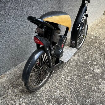 Motorová koloběžka Crosco Xco 4T motor 37 ccm - 3