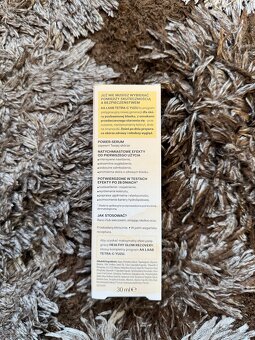 AA LAAB rozjasňující a vyhlazující pleťové sérum - 3