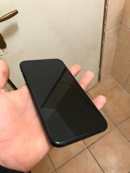 Iphone xr 128gb 80% kapacita - 3