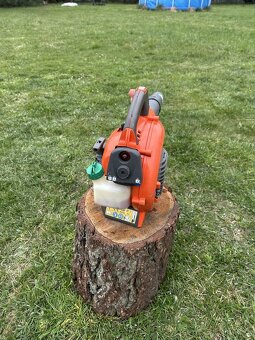 Ruční fukar Husqvarna b125 - 3