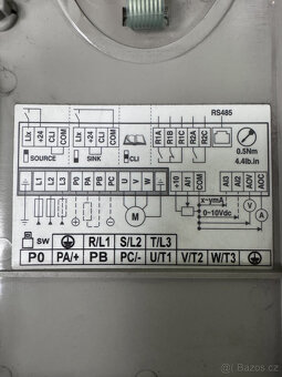 Frekvenční měnič 3kW - 3