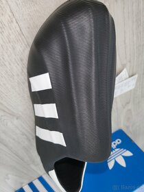 Obuv adidas - 3