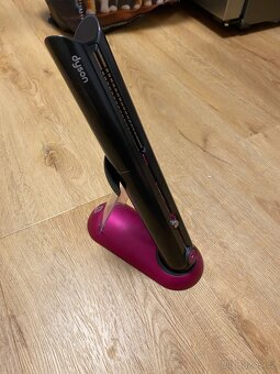 Žehlička dyson corrale - 3