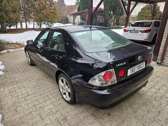 1999 Lexus IS200 Manual - 3