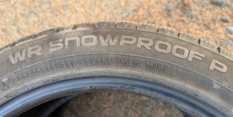 Zimní pneu 235/45R18 - 3