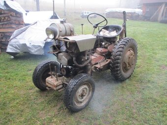 Traktor samoděl - 3