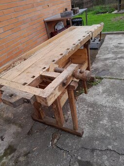 Truhlářský stůl - 3
