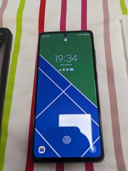 Samsung Galaxy S20 FE 256GB - 3