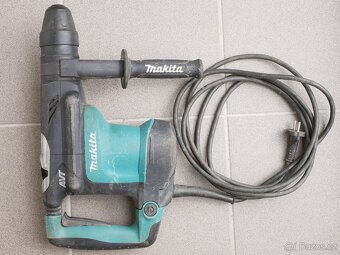sds max vrtací kladivo Makita HR3541FC - 3