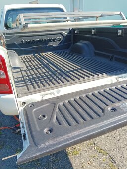 Plastová vana Mitsubishi L 200 - 3