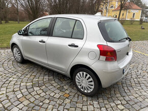Toyota Yaris 2009, 1.33 VVT-i, 74KW, 1. majitel - 3