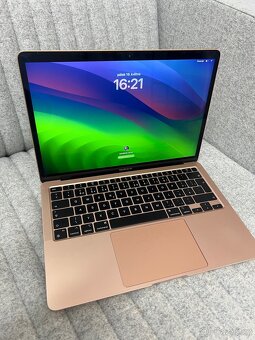 APPLE MACBOOK AIR 13” 2022 M2/256GB/8GB CZ - 3