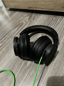 Xbox Series X + Elite Series 2 + Sluchátka - 3