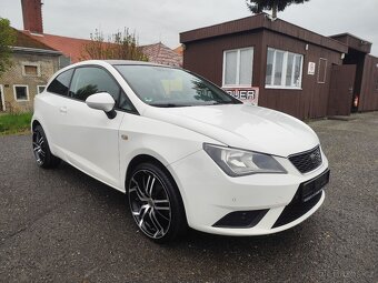 Seat Ibiza Sport 1.4,16V,63kw.R.V.2/2014.STK Nová - 3