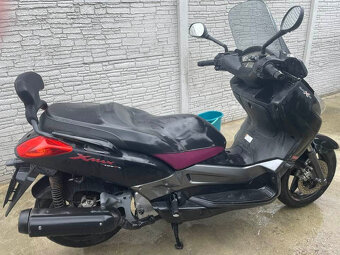 Yamaha XMAX 125 - 3