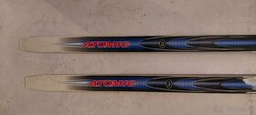 Nové běžky Atomic délky 175 cm, s vázáním - 3