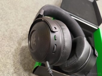 Herní sluchátka Razer Kraken V3 - 3