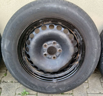 4x plechové disky 5x108 + pneu letní 215/60 R16 - 3