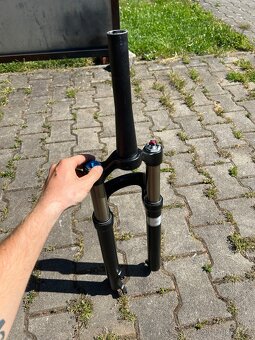 Vidlice fox float 32r 100 - 3