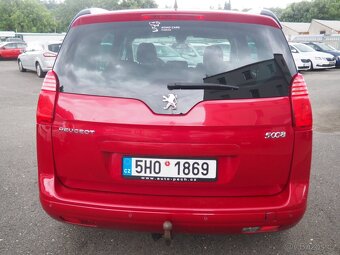 2011 Peugeot 5008 1.6i 115kW 7míst - 3