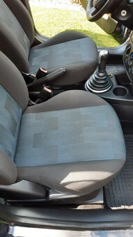 Ford fiesta 1,3 benzín - 3