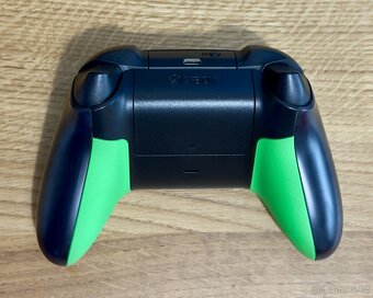 Bezdrátový ovladač Microsoft Xbox Wireless Controller 20th A - 3