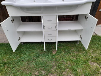 dvojumyvadlo se skříňkou 130cm - 3