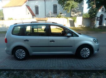 Prodám Volkswagen TOURAN 1,6 D ROK VÝROBY 2011 - 3