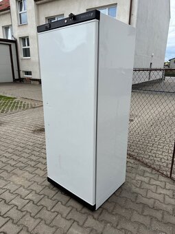 Chladicí skříň Tefcold UR600 - na přepravky - 3