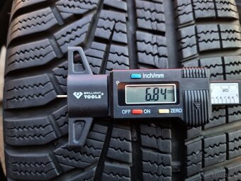 Zimní pneumatiky Hankook 215/70 R16 100T - 3