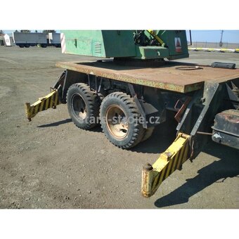 Autojeřáb Praga V3S AD80. - 3