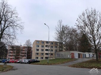 Garáž Březinova Jihlava - 3