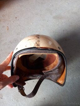 Retro helma - kokoska - 3