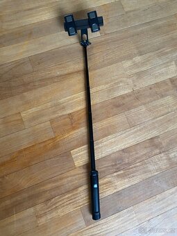 MPow Bluetooth selfie tyč - 3