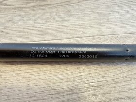 Pístová vzpěra kufru Superb 1 - 3