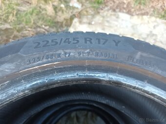 225/45 R 17 letní - 3