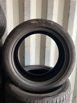 225/45R17 - 3