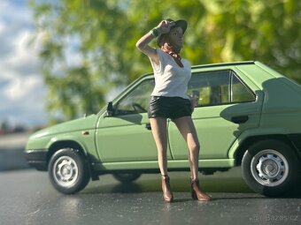 predam postavičky k zberatelskym modelom. Mierka 1:24 - 3