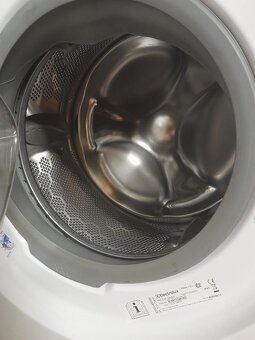 Pračka Electrolux EWF1284 - 3