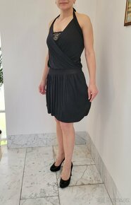 Luxusní černé italské šaty. Velikost S-M - 3