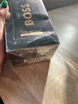 Hugo boss the scent - 3