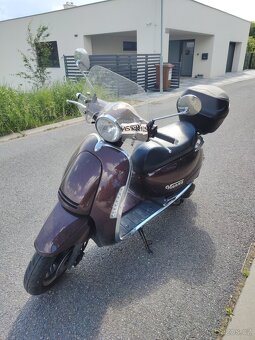 Skútr CLS Vienna 125 ccm, najeto pouze 2500 km - 3