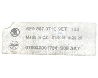 Roleta kufru 5E9867871C Škoda Octavia 3 kombi r.v. 2017 - 3