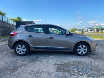 Renault Megane III 1.5 dCi 81 kW Automat - 3