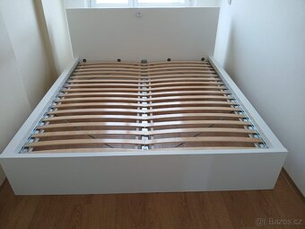 Postel včetně roštů - 3