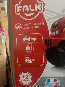 Slapaci traktor s vlekem - 3