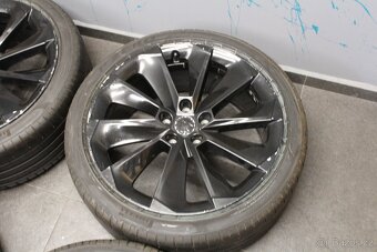 AS463 Letní sada Skoda Supernova 19" 235/40/19 - 3