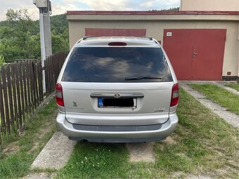 Chrysler Voyager 2,8 crd Limited town country Webasto - 3