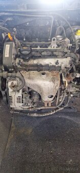 VW Golf 4 1.6 77kw BCB komplet motor - 3
