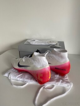 Kopačky Nike Zoom Mercurial Superfly 10 Elite FG 43 - 3